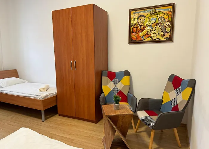 Pri Tonetu * Πτούι